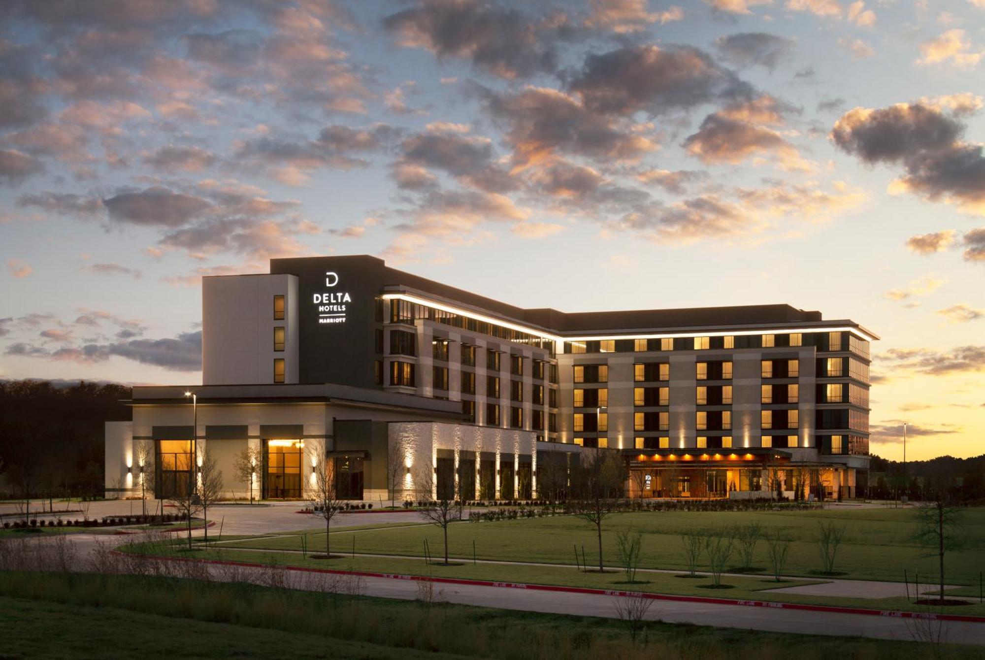 Delta Hotels By Marriott Dallas サウスレイク エクステリア 写真